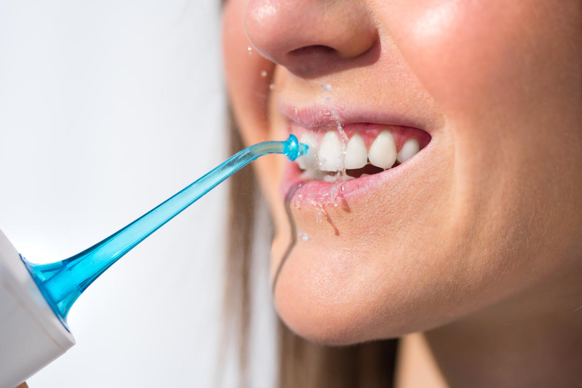 A Dentist's Guide to the Best Water Flossers