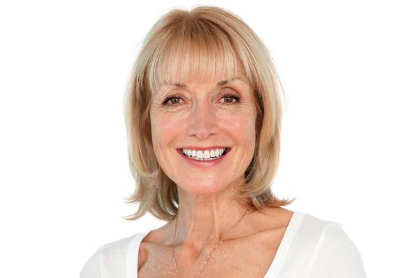 How can Seniors Whiten their Teeth? - MySmile