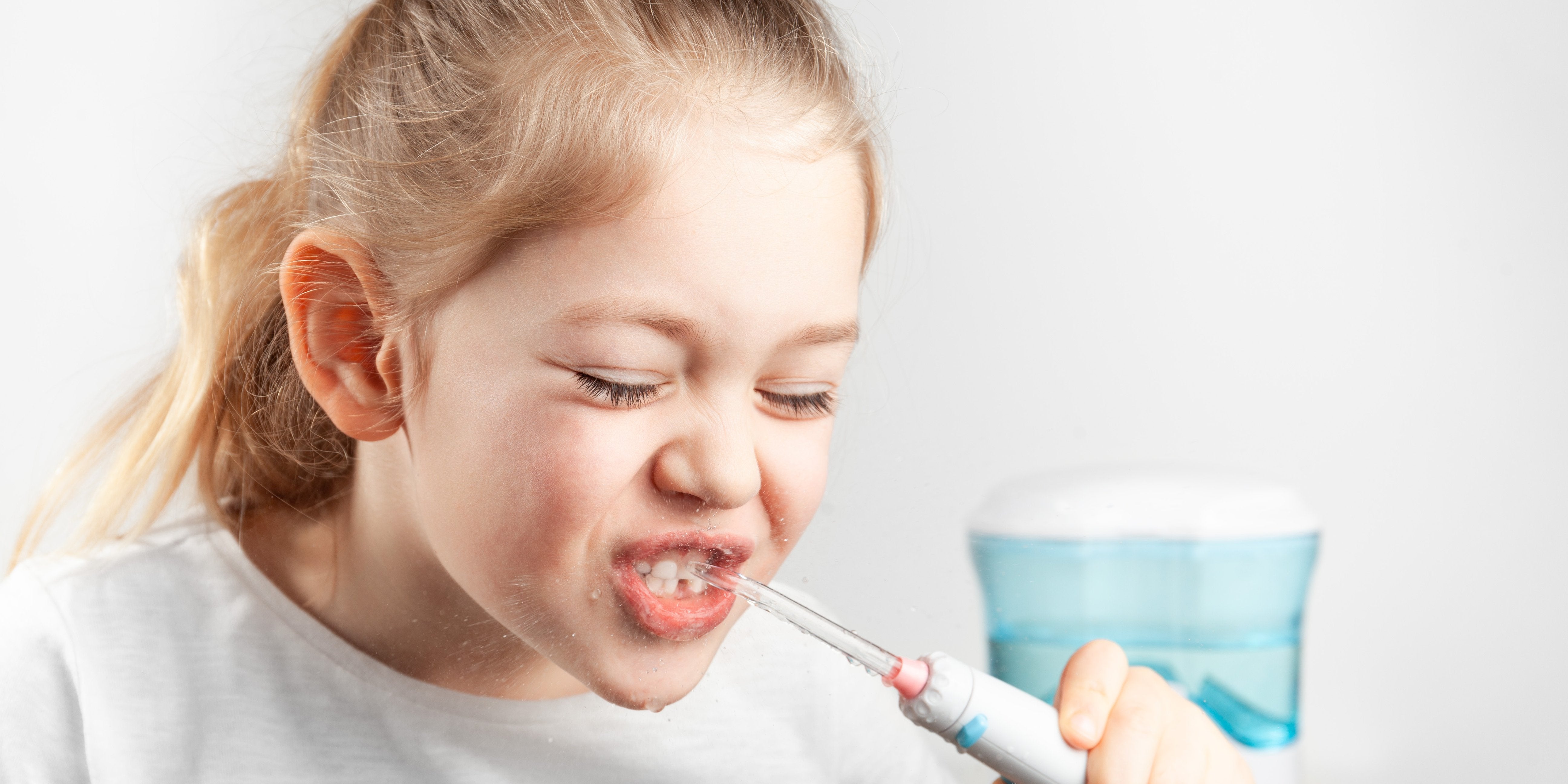 How Water Flossers Provide A Better Learning Condition - MySmile