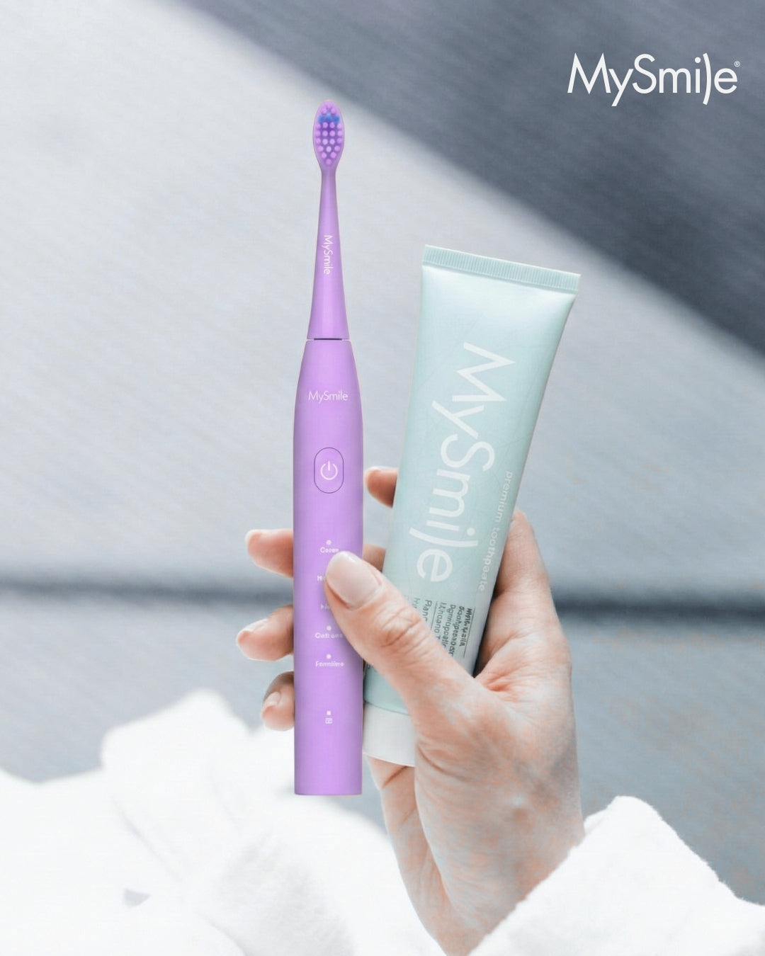 Sonic vs. Manual Toothbrush: Why MySmile is the Ultimate Upgrade for Your Dental Health