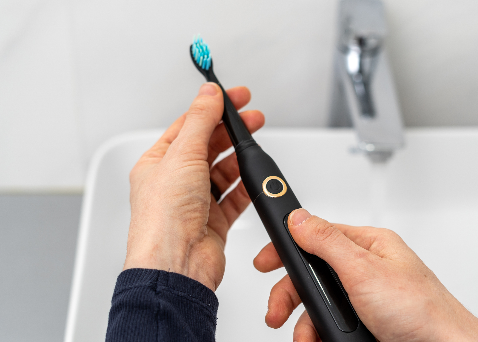 Revolutionize Your Dental Care with Sonic Toothbrushes