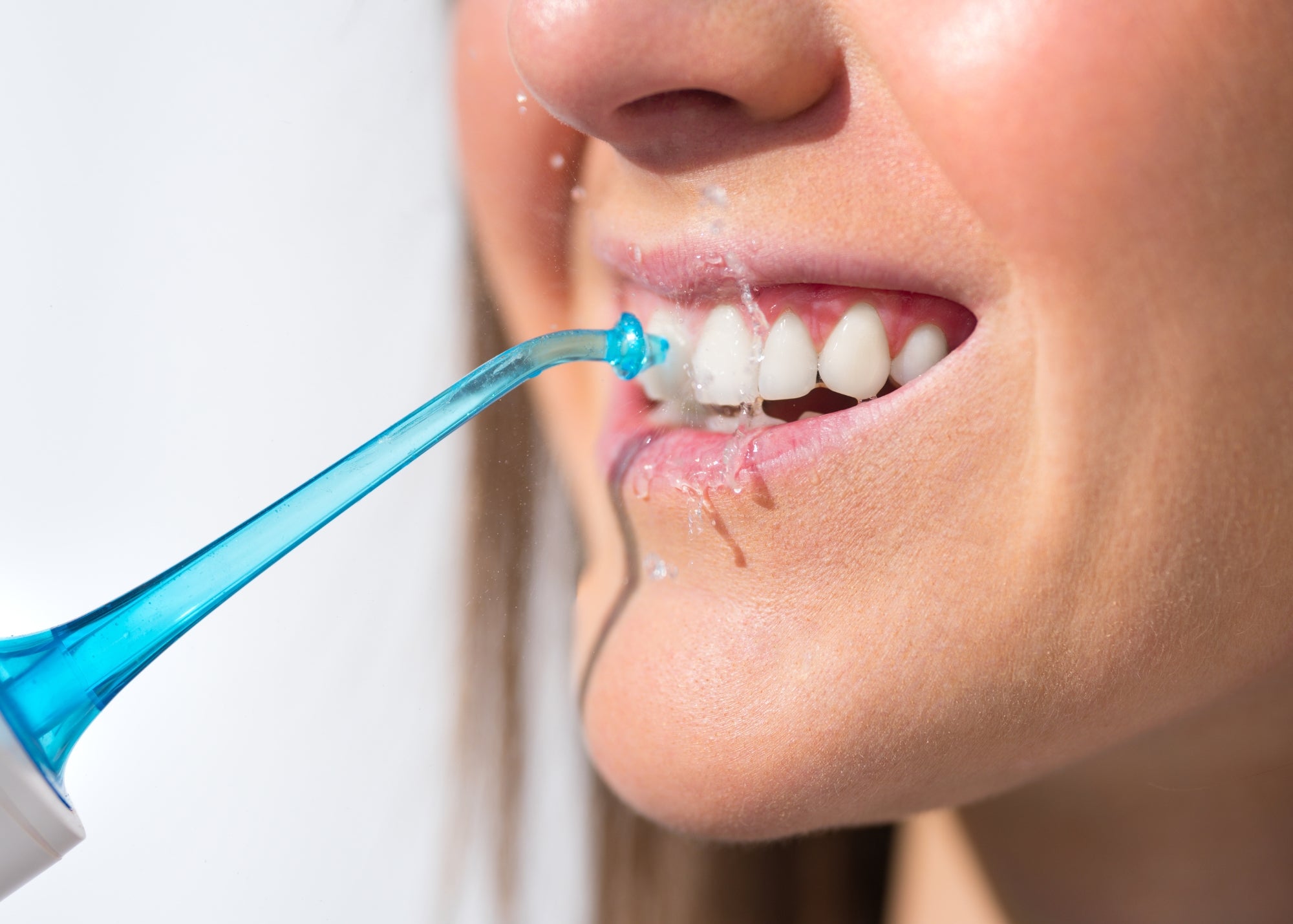 Experience Superior Dental Health with a Cordless Water Flosser