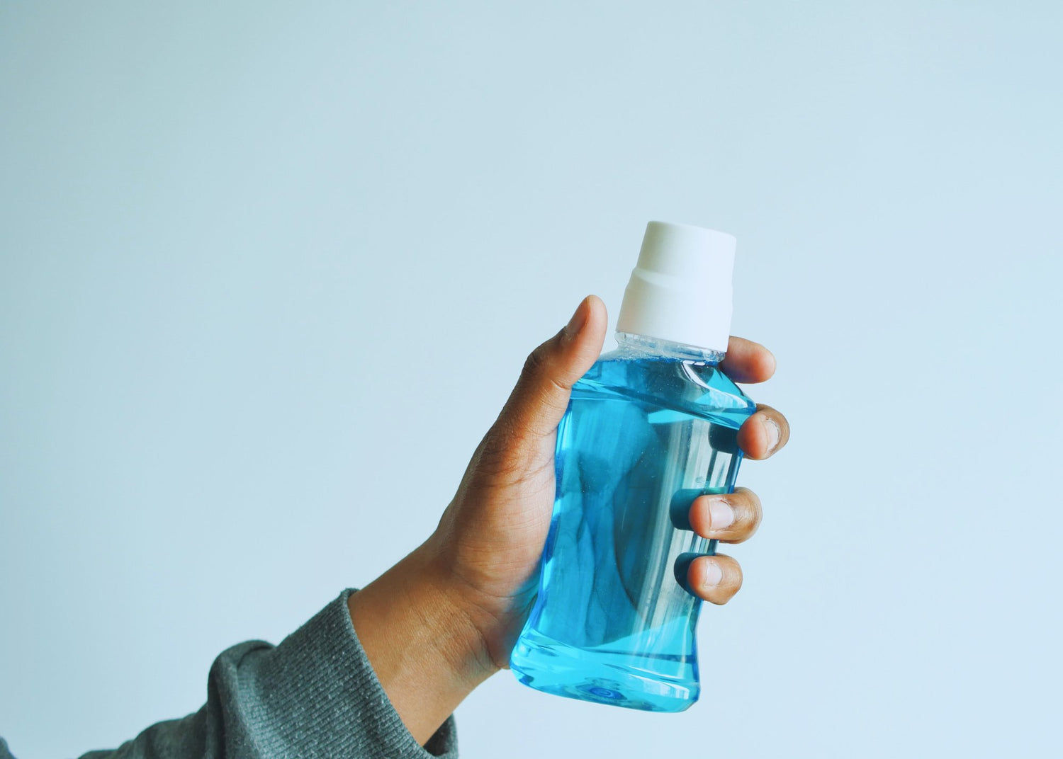 What Type of Mouthwash Is Best to Use? - MySmile